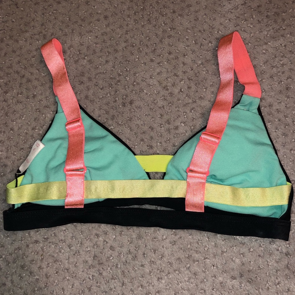 Bathing suit top - Picture 2 of 2